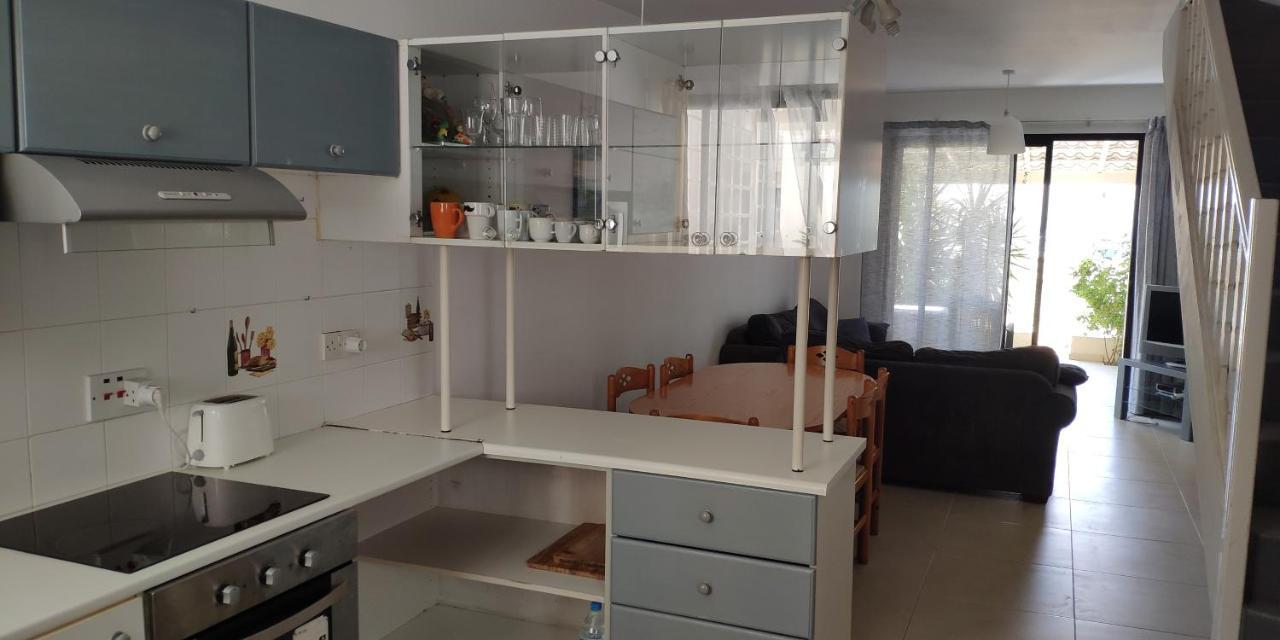 Isabella Townhouse Villa Paphos Luaran gambar